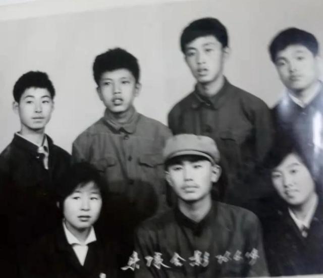 标准篮板的尺寸(篮板标准尺寸多高)