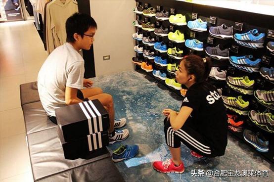 服装店开业推广朋友圈说说(服装店开业推广朋友圈拓客)