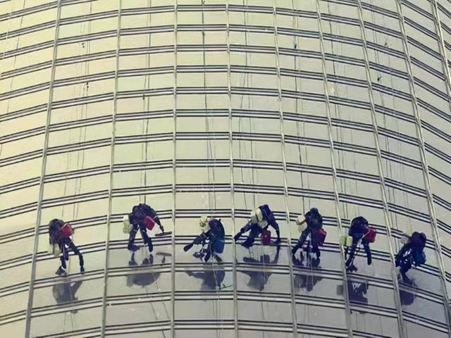 什么工作挣钱快又多还不要学历没有年龄限制,什么工作挣钱快又多还不要学历知乎?