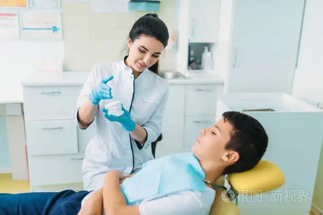 女生数字媒体技术就业前景如何呢,数字媒体技术就业方向及前景女生?