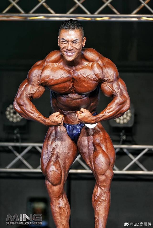 淘宝服装模特兼职男,淘宝服装模特兼职有坑吗?